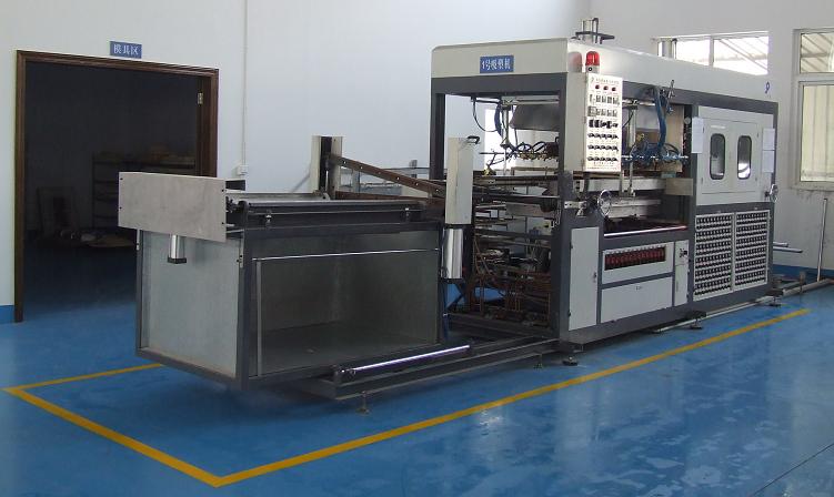 全自动高速吸塑机